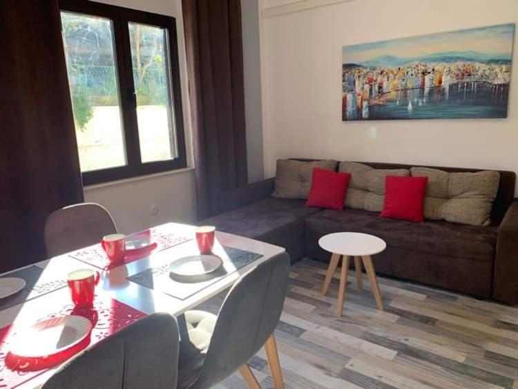 Fresh Apartments Dar Orlic Trogir Dış mekan fotoğraf